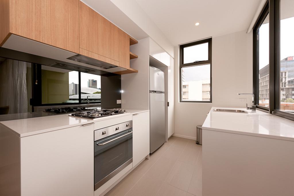 Two-Bedroom Apartment View,185531928:JPEG